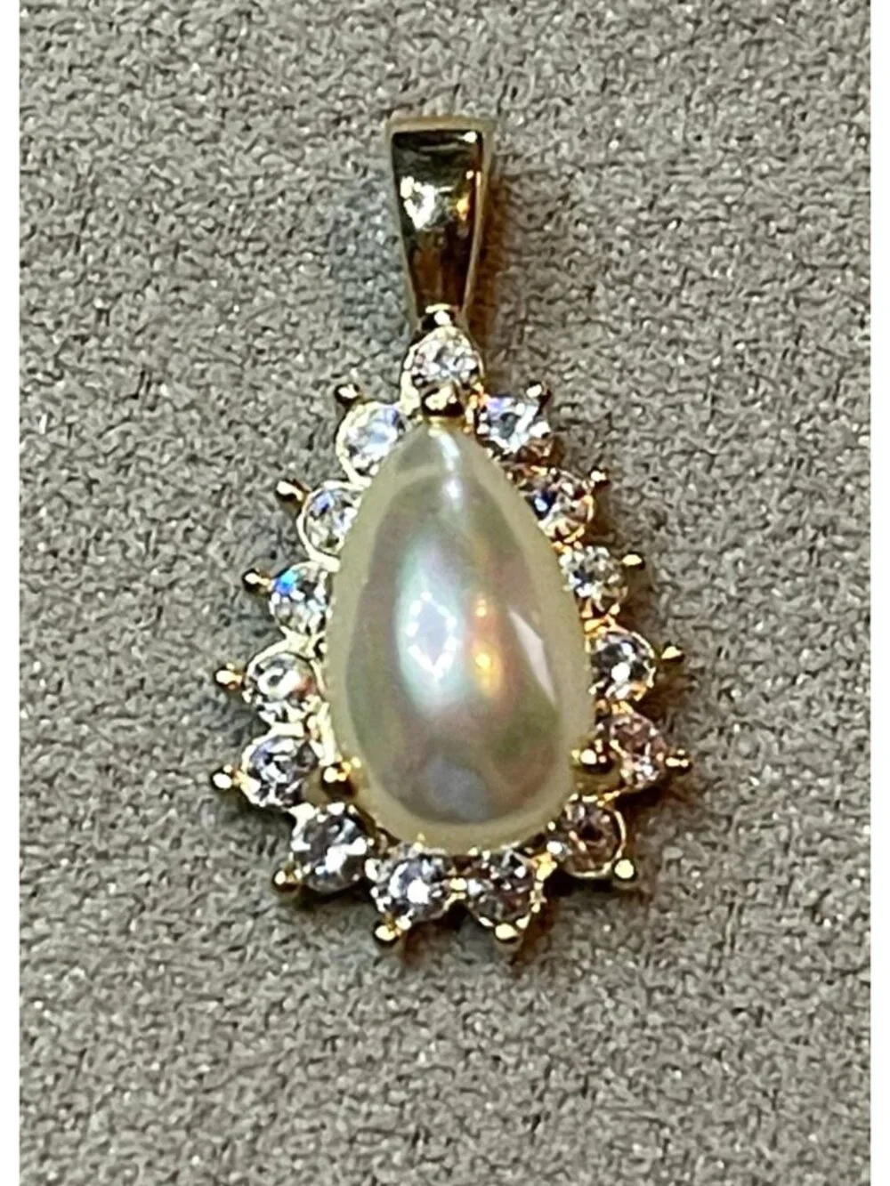 Vintage 60s Signed Roman Gold Tone Faux Pearl Cabochon Rhinestone Teardrop Penda
